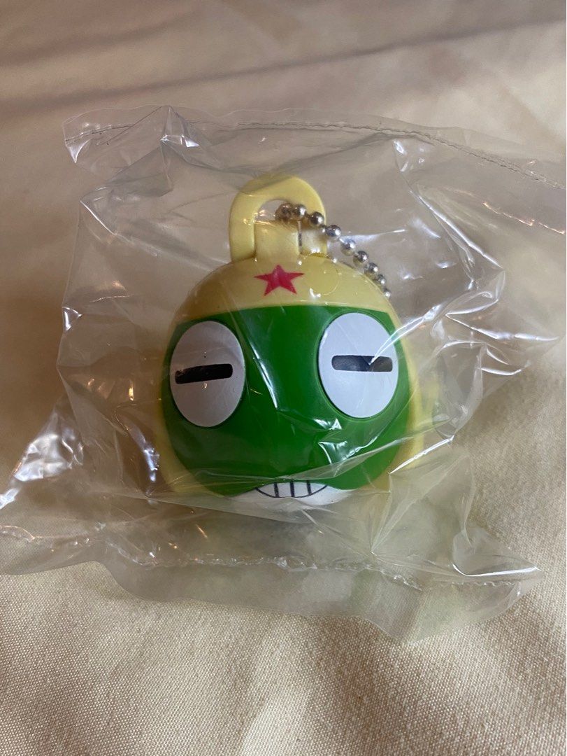 Bandai Sgt. Frog Keroro keychain (Category: Character Goods) located in Iloilo. Submitted by everythingarcade (Listing ID 1264903083, Image 1). Description: Measurements are indicated in the photos 1 pc only +sf Body is retractable inside its head.