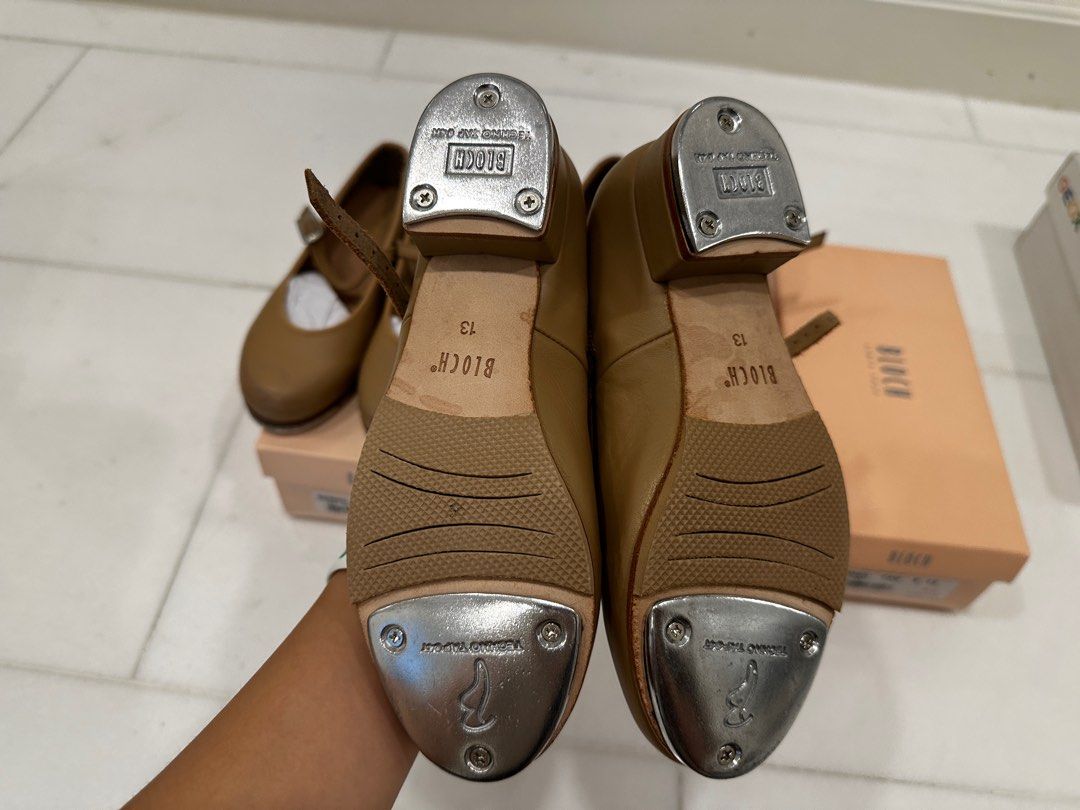Girls tan clearance tap shoes