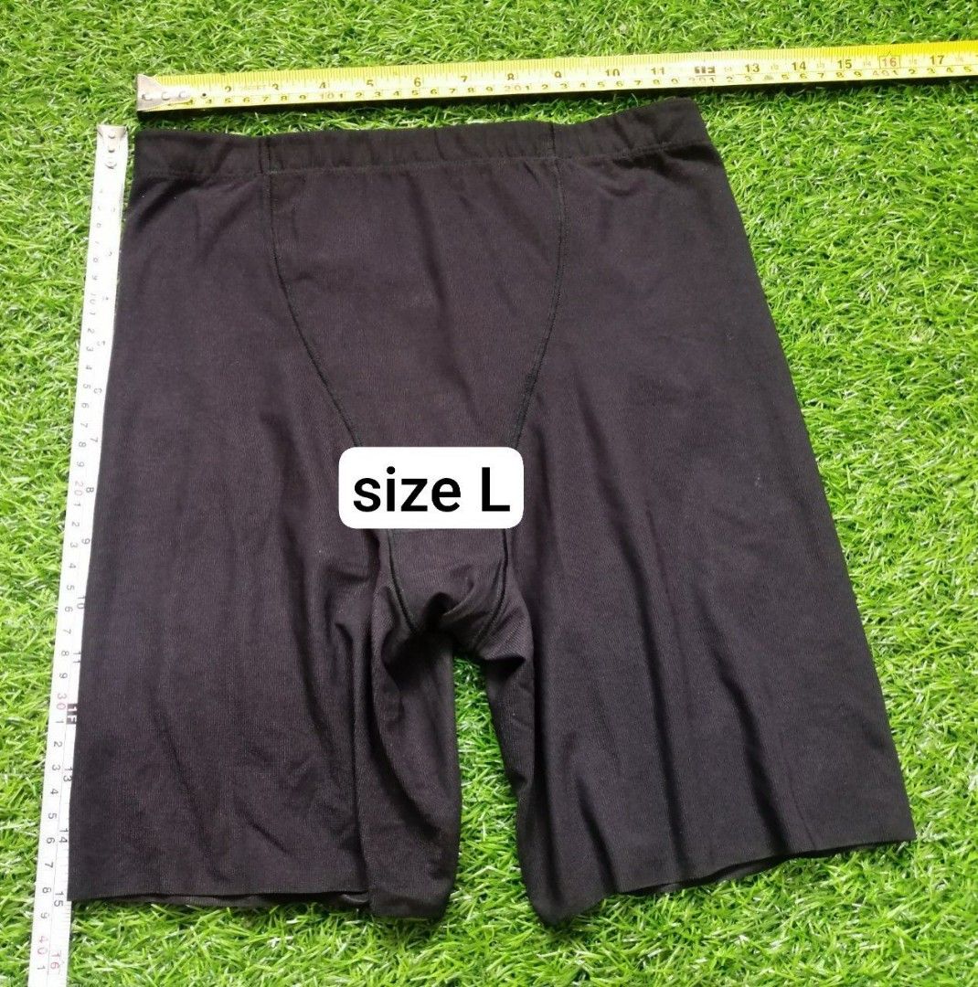 Used] Uniqlo men's underwear - Trunk (M size), Men's Fashion, Bottoms, New  Underwear on Carousell