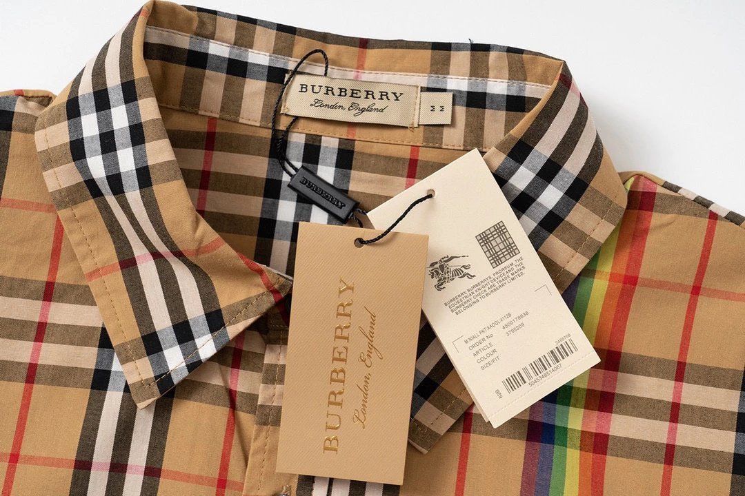 Burberry shirt legit check top