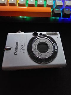 Canon IXY Digital 400 (Untested)