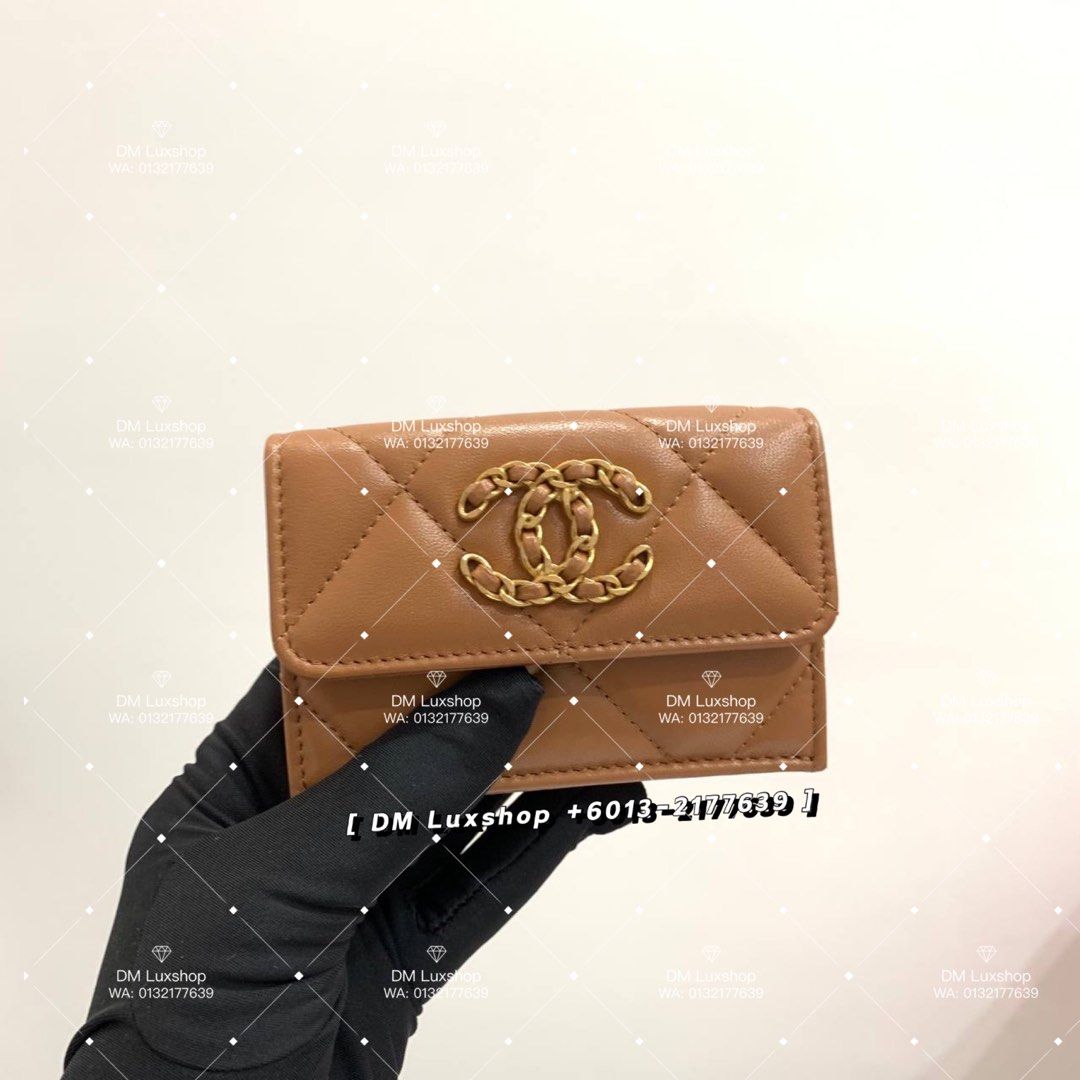 Chanel 19 all wallet