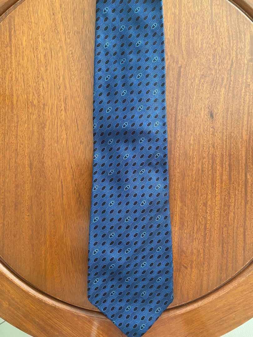 Christian Dior Tie, Men's Fashion, Watches & Accessories, Ties on Carousell