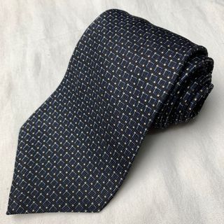 Nautica Classic checkered Wide neck tie
