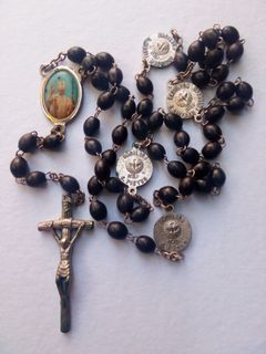 Collectible Basilica Roma Black Rosary (Made in Italy)