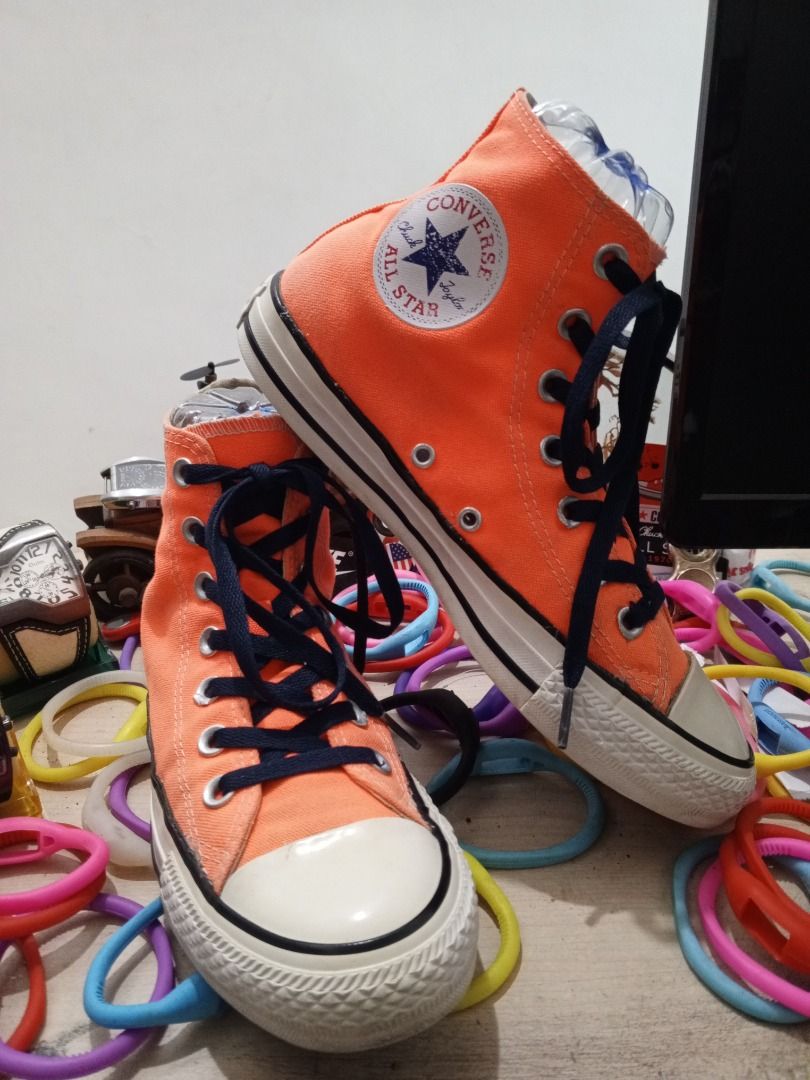 Hyper sale orange converse