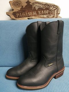 COWBOY/WESTERN WORK BOOTS FOR SALE