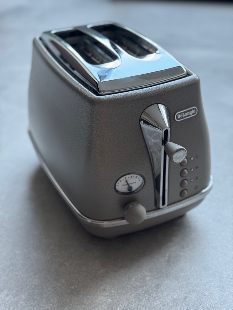 De'Longhi Icona Elements Toaster, TV & Home Appliances, Kitchen Appliances, Ovens & Toasters on