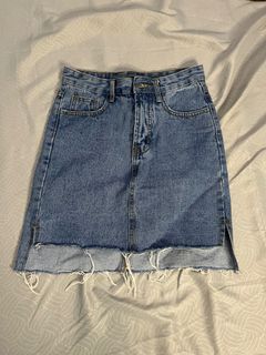 (Category: ) located in . Submitted by alybeeeee (Listing ID 1264919445, Image 1). Description: .