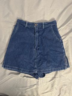 (Category: ) located in . Submitted by alybeeeee (Listing ID 1264919610, Image 1). Description: .