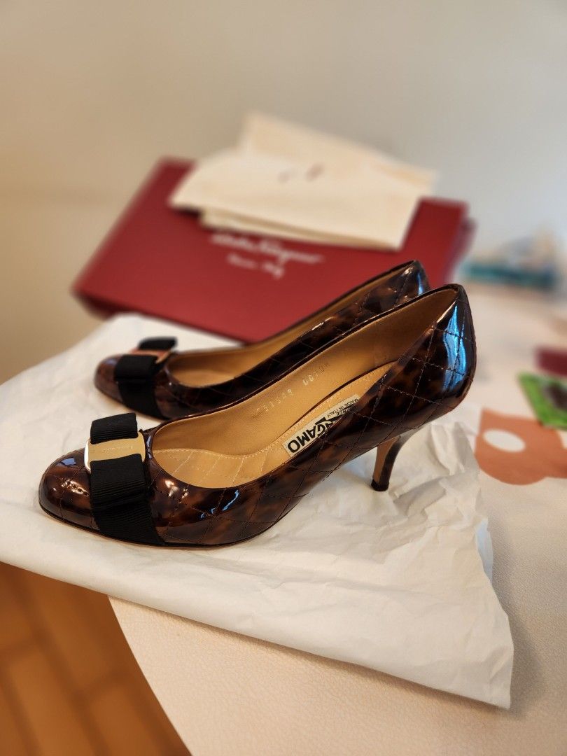 Ferragamo 198 outlet