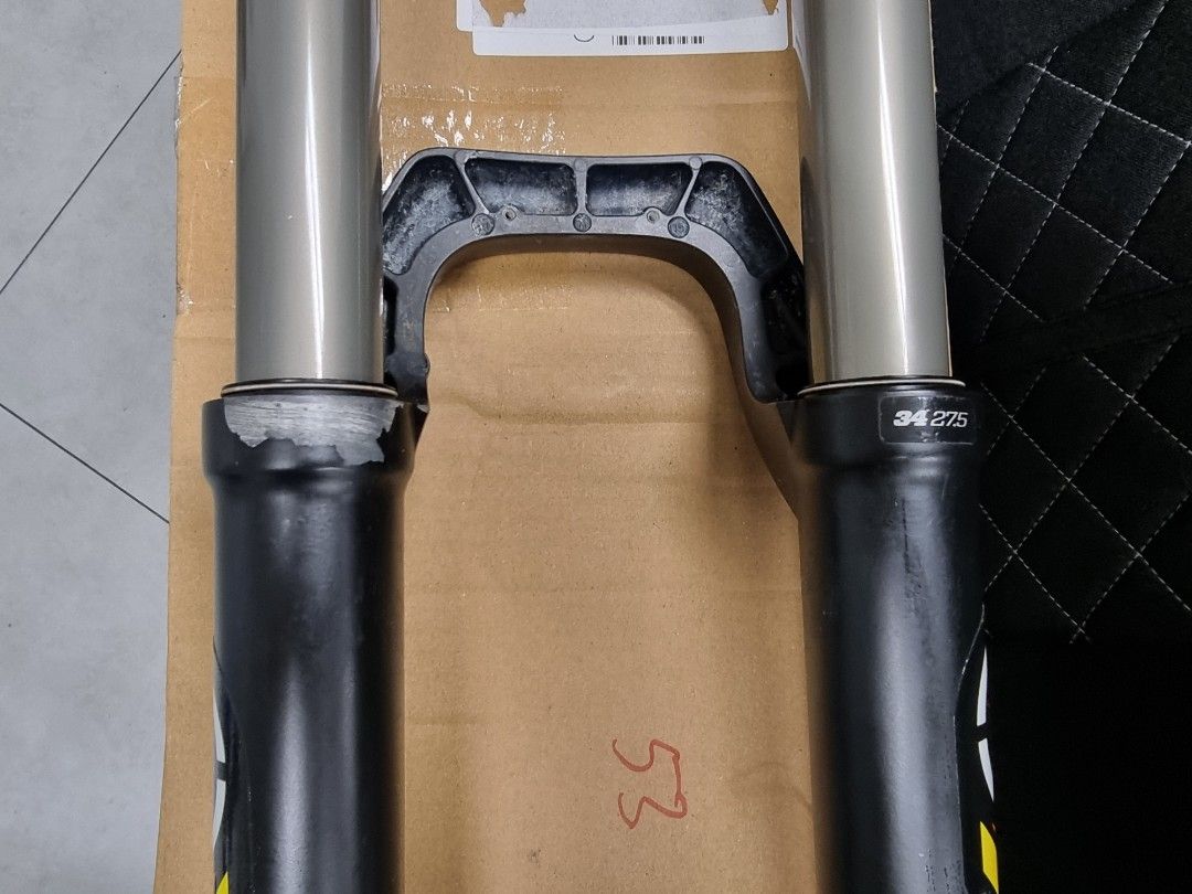 FOX 34 RHYTHM 150mm/27.5 BOOST, Sports Equipment, Bicycles & Parts