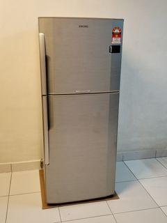 (Category: ) located in . Submitted by senlee (Listing ID 1264948084, Image 1). Description: .