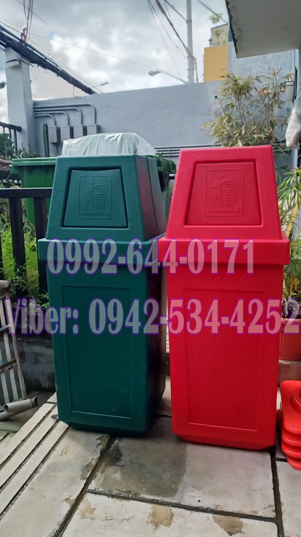 HOODED TRASH BIN, Furniture & Home Living, Cleaning & Homecare Supplies