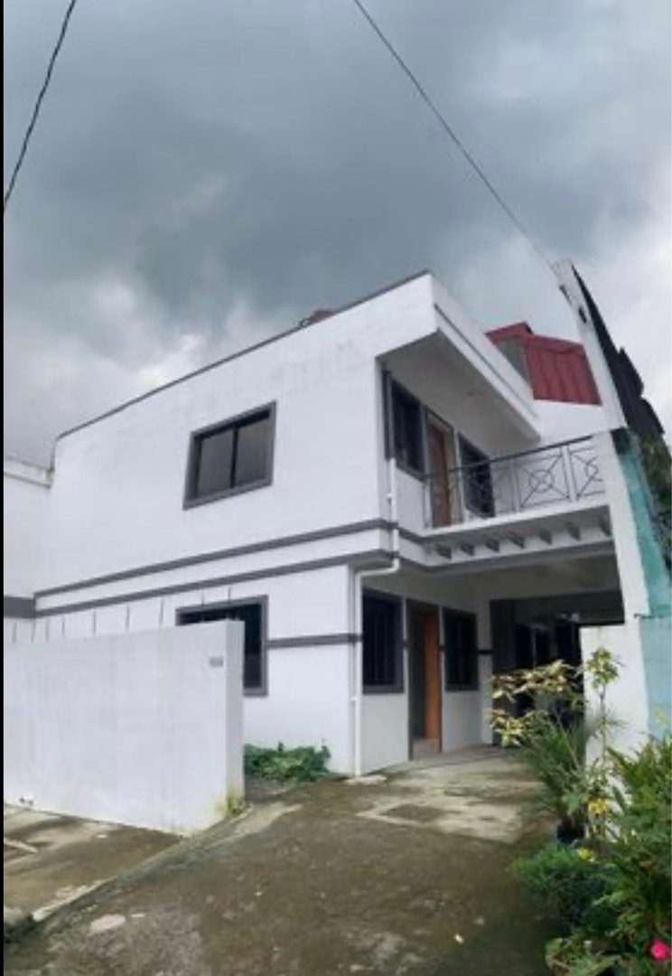 House and lot forsale in monterey hills phase 2 san mateo rizal