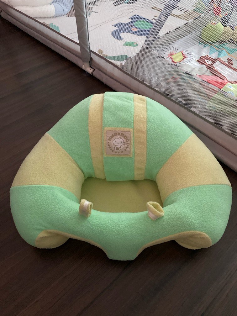 Hugaboo 2025 sitting chair