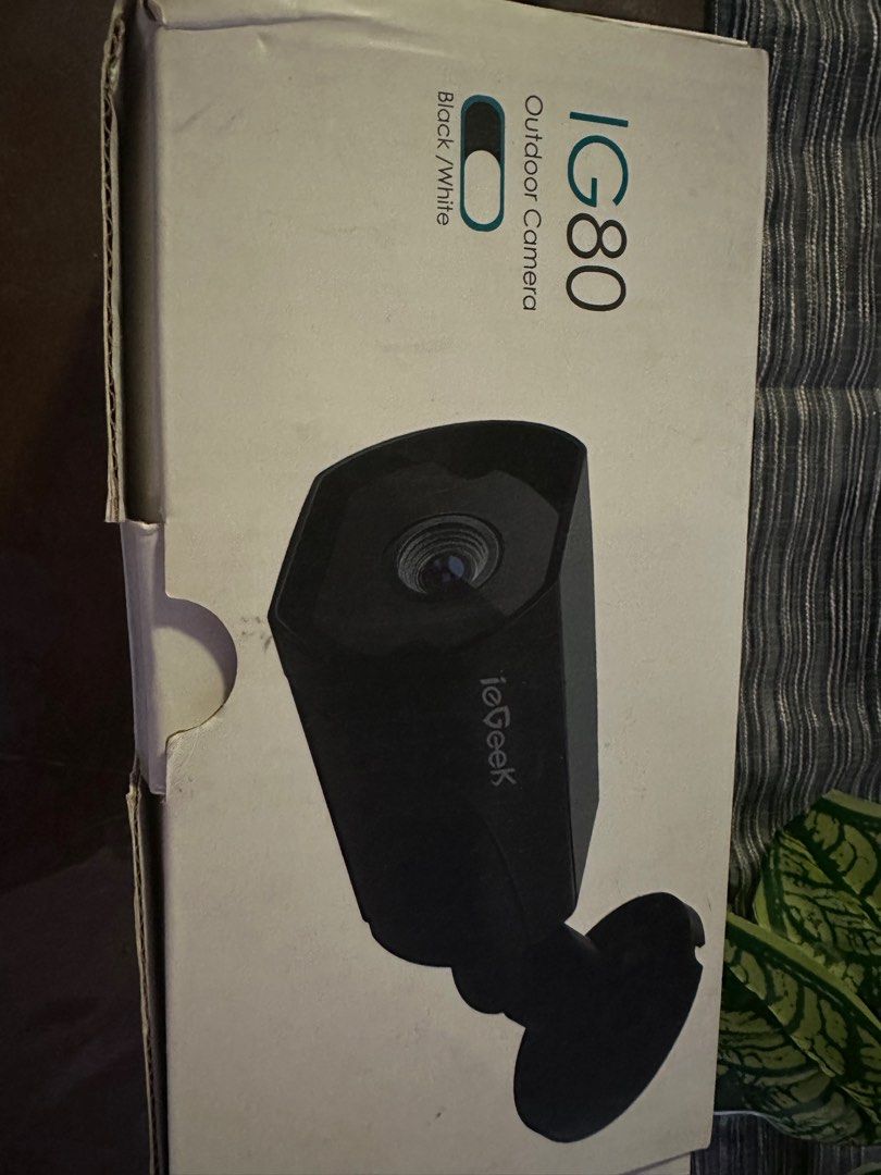 IP Camera (Category: Security Systems & CCTV Cameras) located in Singapore. Submitted by reeya (Listing ID 1264845513, Image 1). Description: There no installation .