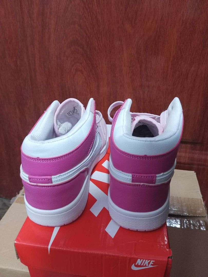 Jordan 1 Pink for women (Category: Sneakers) located in Manila. Submitted by kickshoeph (Listing ID 1264809513, Image 1). Description: UA Brand-new Sizes 7 - PHP 1000 6 - PHP 800 5 - PHP 600 4 - PHP 400 Shipping nationwide Phil MOP: GCASH +SF Meetup - around metro manila pasay, makati.