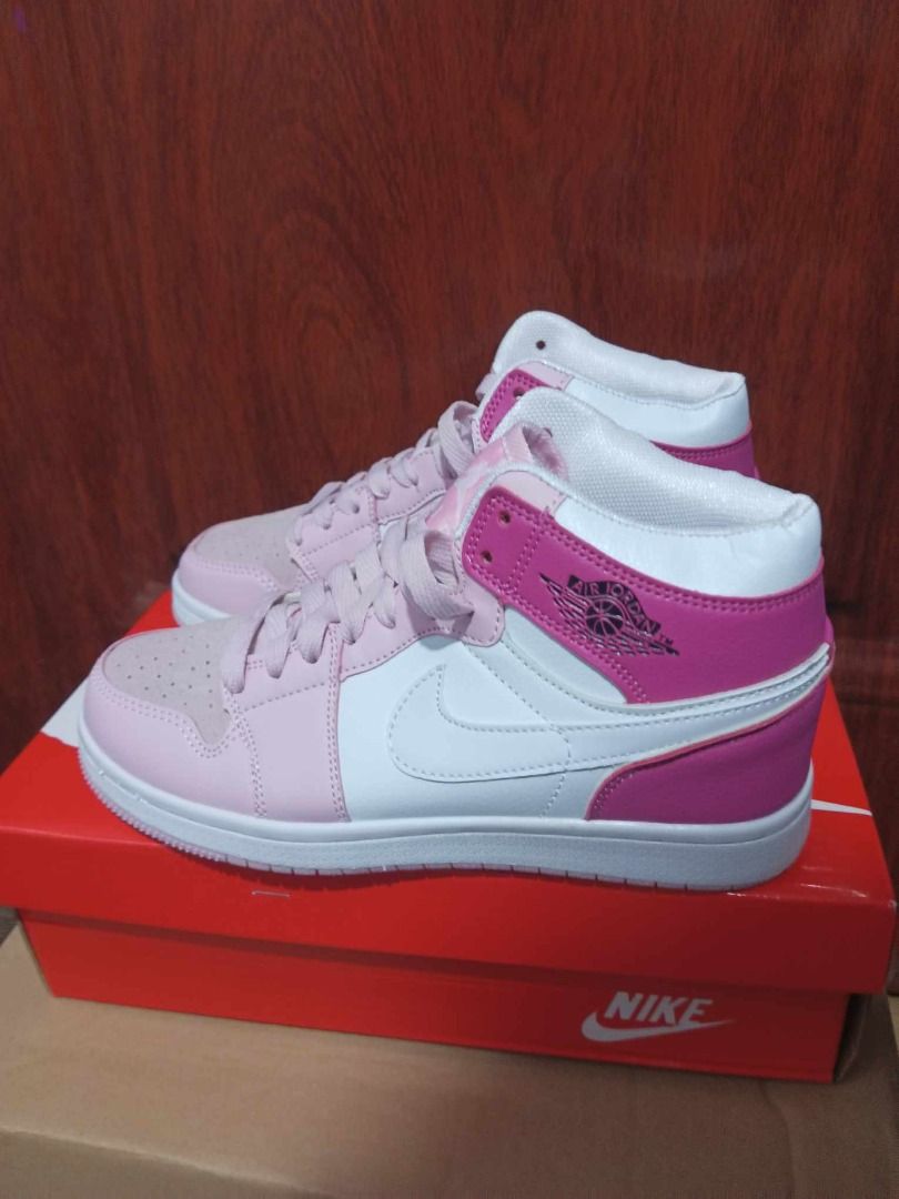Jordan 1 Pink for women (Category: Sneakers) located in Manila. Submitted by kickshoeph (Listing ID 1264809513, Image 3). Description: UA Brand-new Sizes 7 - PHP 1000 6 - PHP 800 5 - PHP 600 4 - PHP 400 Shipping nationwide Phil MOP: GCASH +SF Meetup - around metro manila pasay, makati.