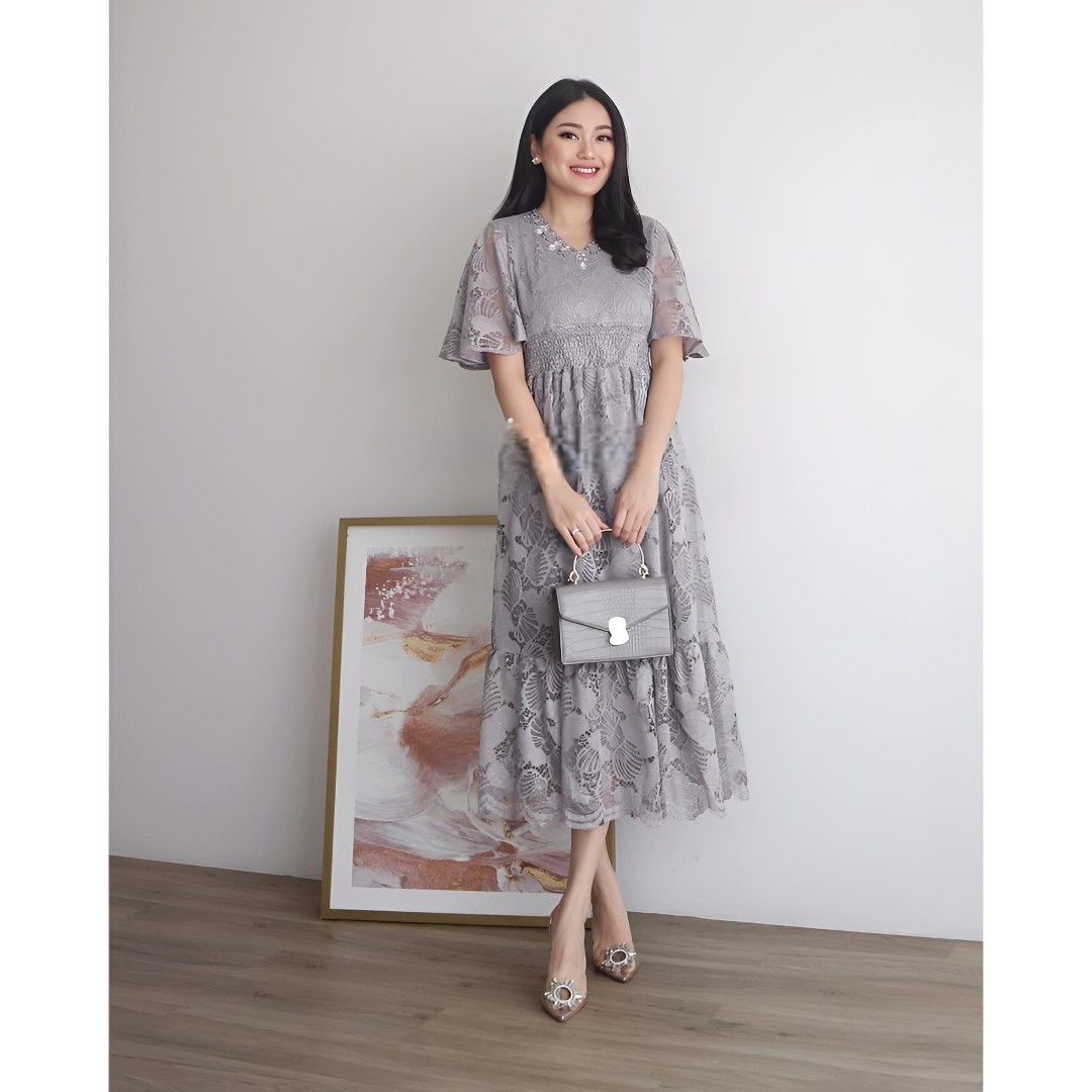 Lace dress for women