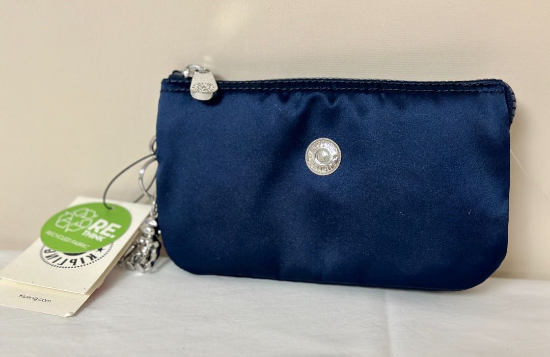 Kipling cosmetic pouch outlet