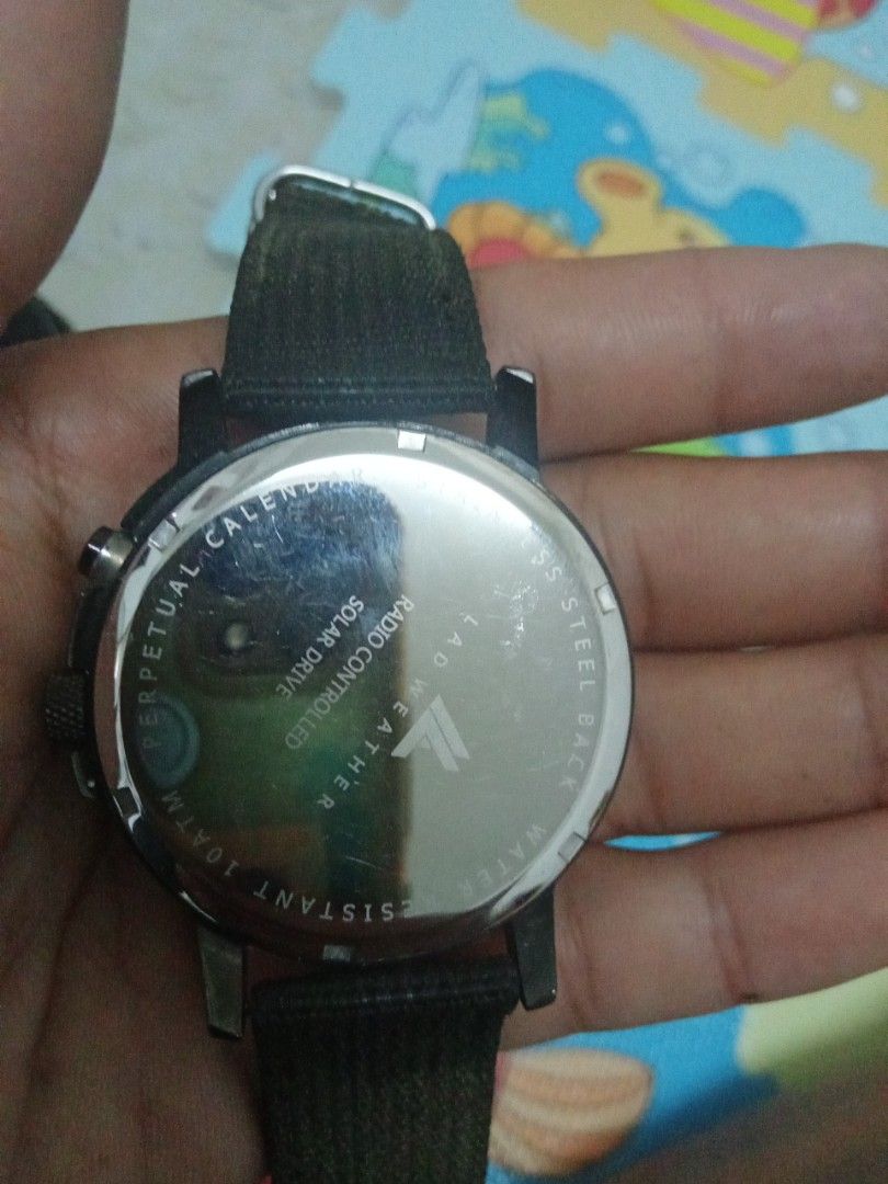 Lad weather radio on sale controlled watch