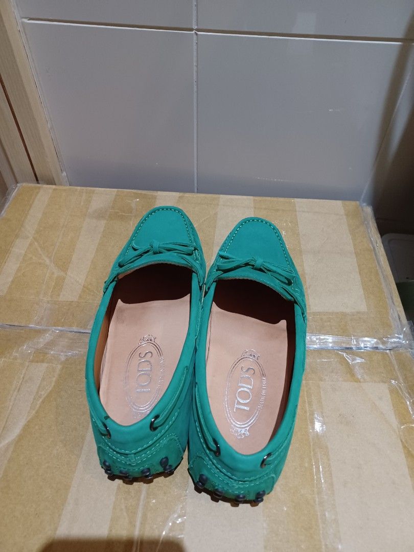 Ladies shoes