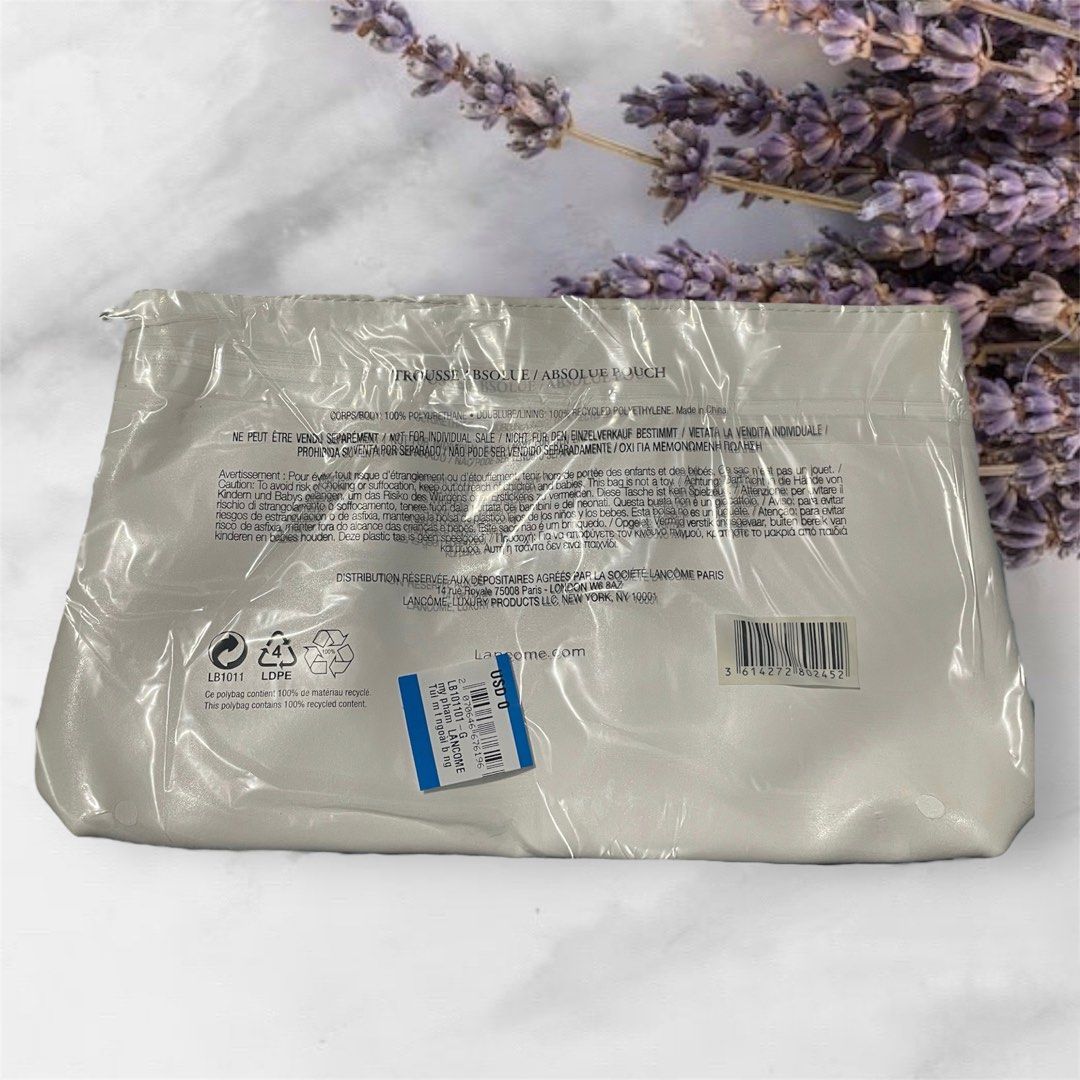 Lancome Absolue Makeup Pouch (Category: Makeup) located in Quezon City. Submitted by porhamie (Listing ID 1264933606, Image 3). Description: .