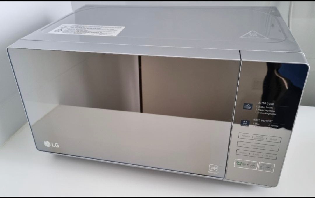 Lg microwave oven ms2043har top