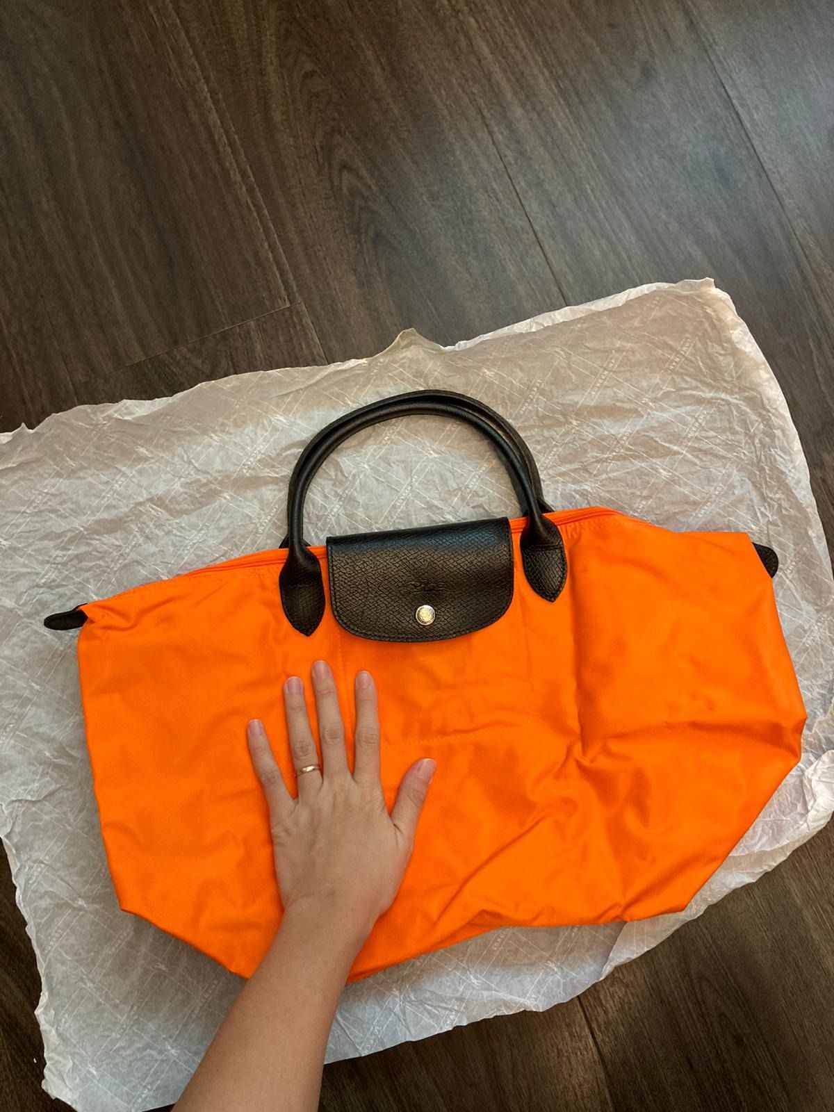 LONGCHAMP x Sarah Morris Medium Le Pliage Tote Orange