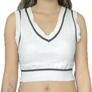 (Category: ) located in . Submitted by edgymillennials (Listing ID 1264864874, Image 1). Description: .