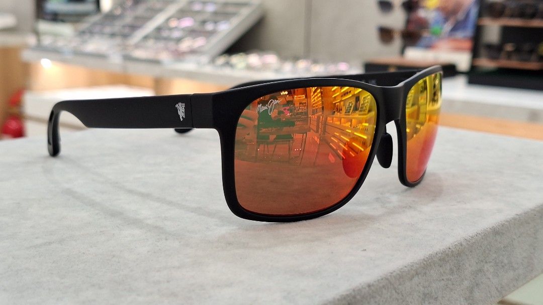 Maui jim red discount sands manchester united
