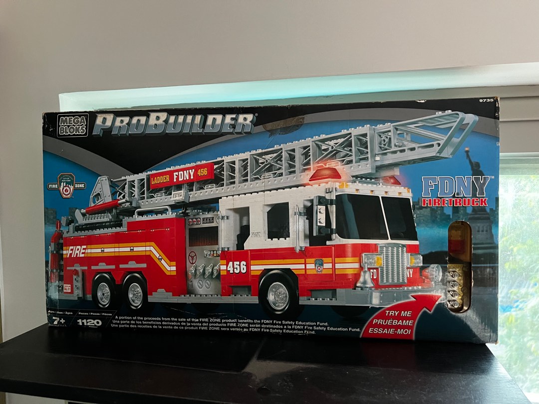 MEGA BLOKS ProBuilder Fire Truck 9735 消防車救火車Lego, 興趣及遊戲