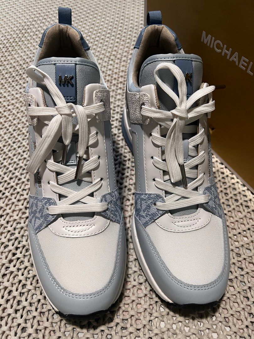 White outlet mk trainers
