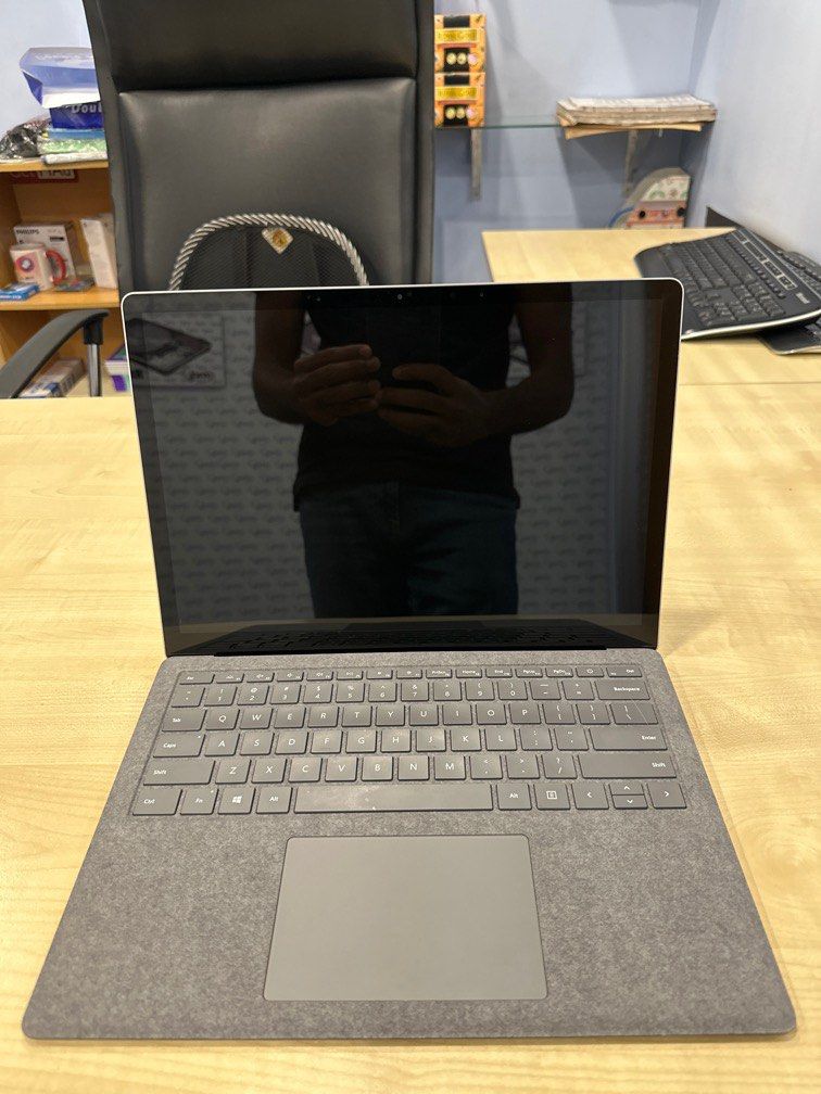 Surface Laptop3 10世代 i5 1035G7 128GB/SSD 8G WiFi Bluetooth