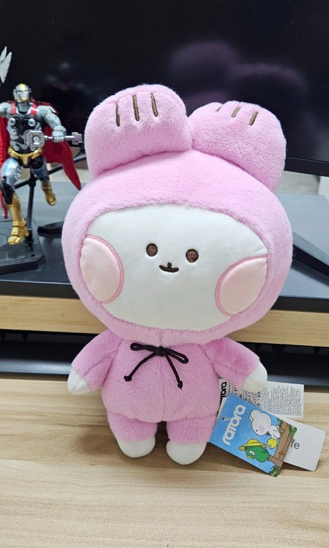 全新miniso 兔兔公仔三姐妹, 興趣及遊戲, 玩具 & 遊戲類 - Carousell