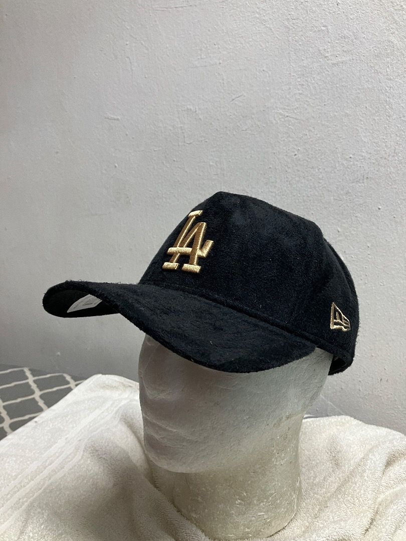 New Era 9Forty K LA Dodgers Suede Black Cap Tan Logo Men s