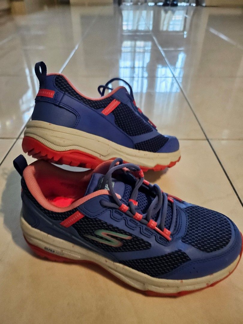 New Skecher Ultra Light Woman in Size EU 37, Men's Fashion, Footwear ...