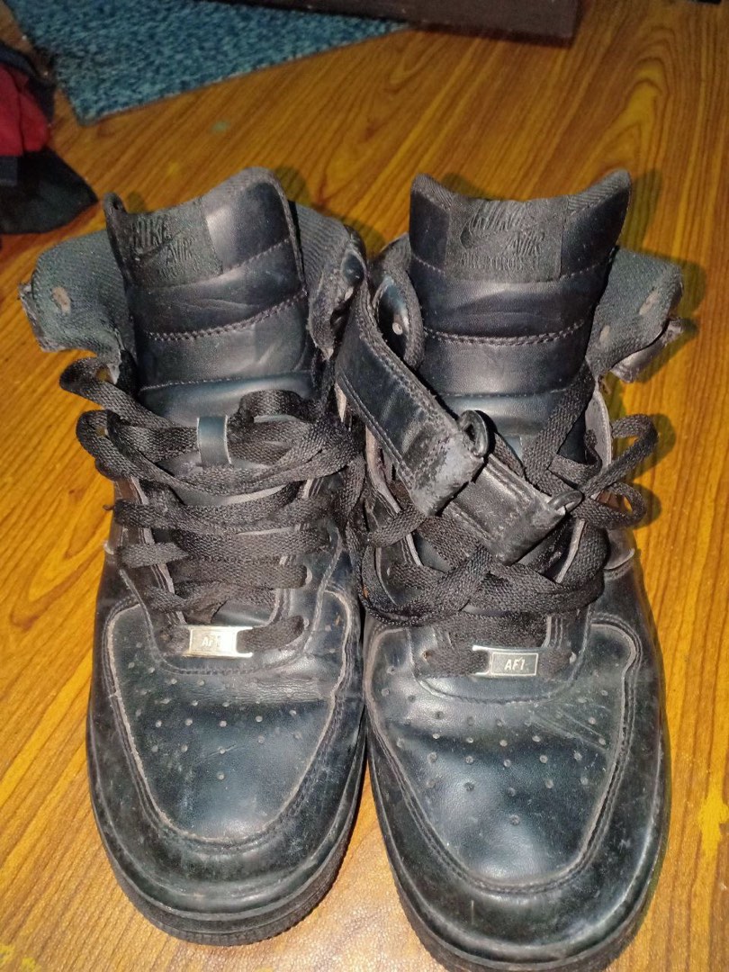 NIKE AIR FORCE 1 TRIPLE BLACK