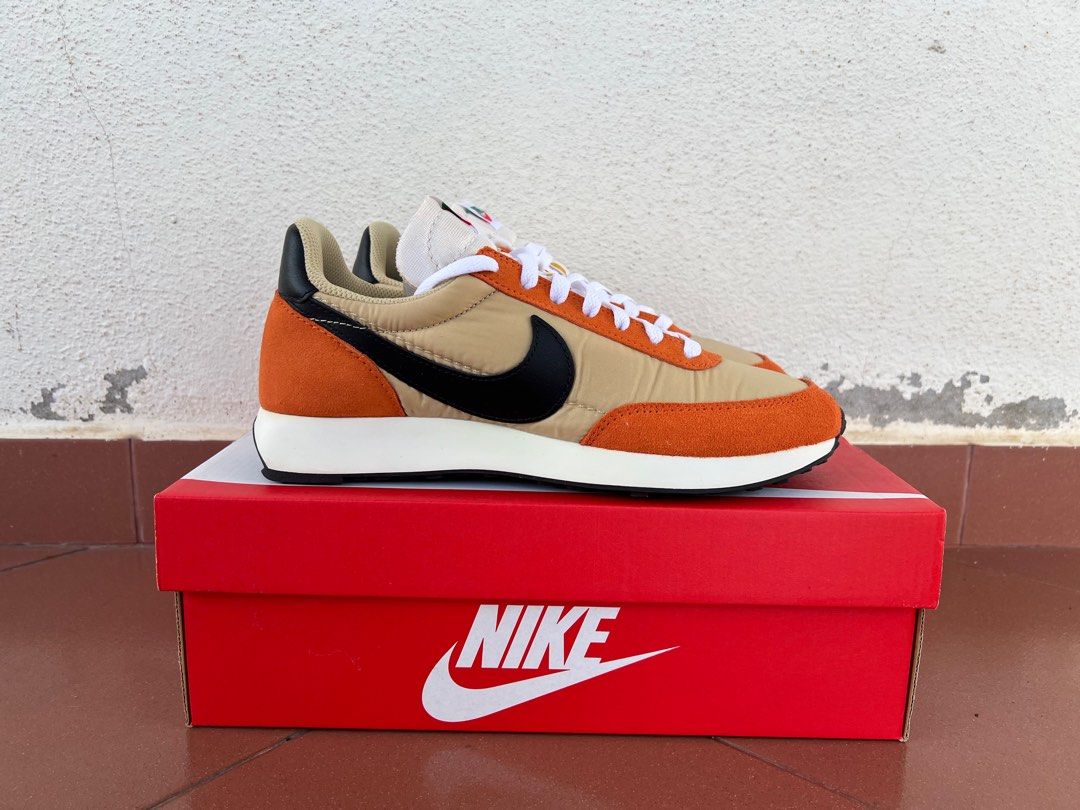 Nike air shop tailwind review