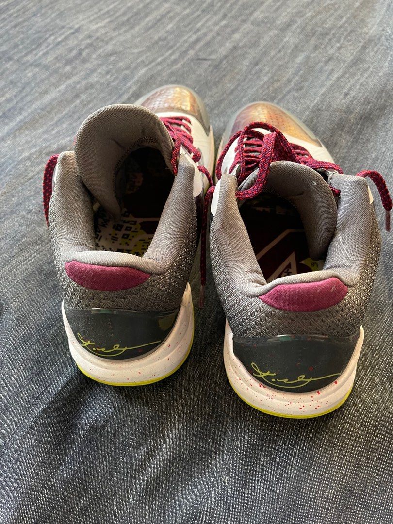 Nike kobe 5 chaos us9.5, 男裝, 鞋, 波鞋- Carousell