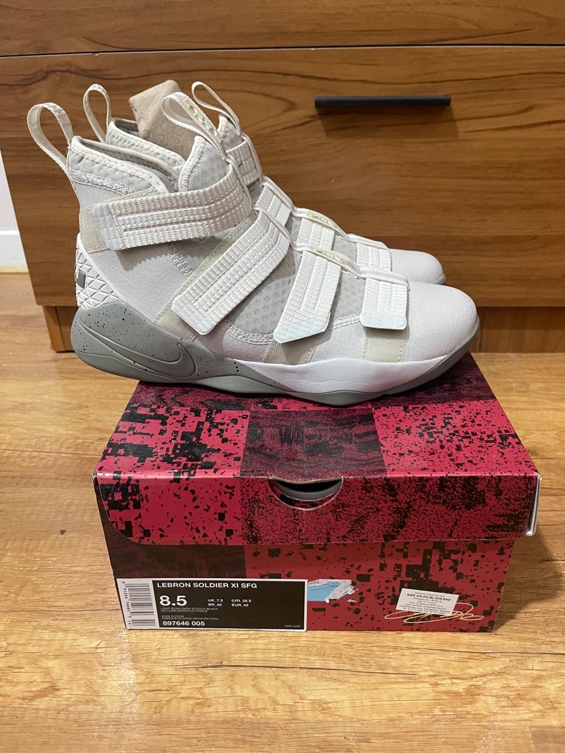 Nike Lebron 11 Soldier US 8.5 Men s Fashion Footwear Sneakers