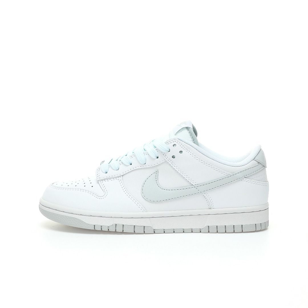 White nike hotsell sb womens