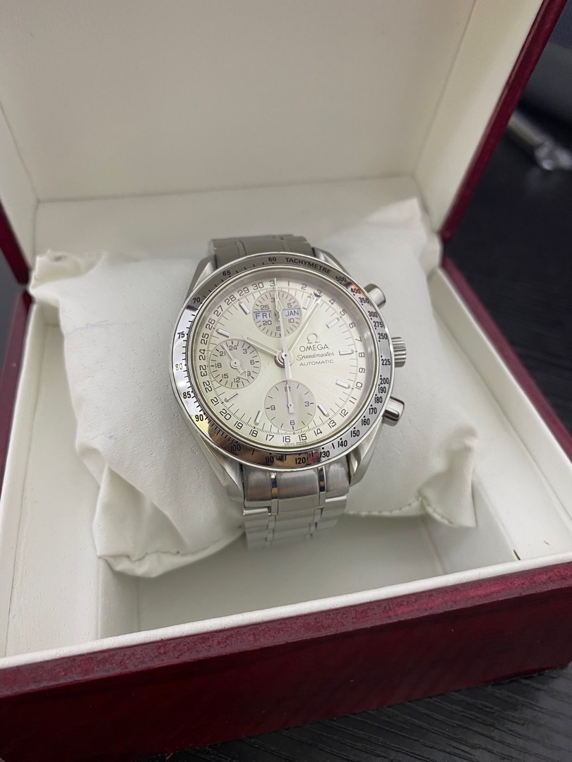 Omega 35233000 Speedmaster triple date chronograph 39mm Luxury