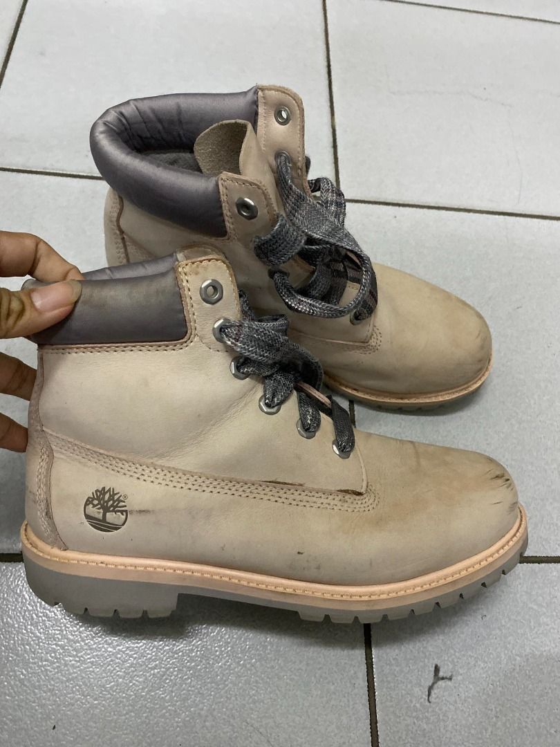 Rare Timberland, Women's Fashion, Footwear, Boots on Carousell