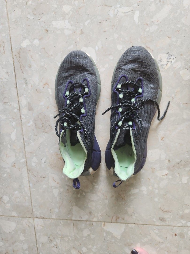 Reebok sports shoe Luxury Sneakers Footwear on Carousell