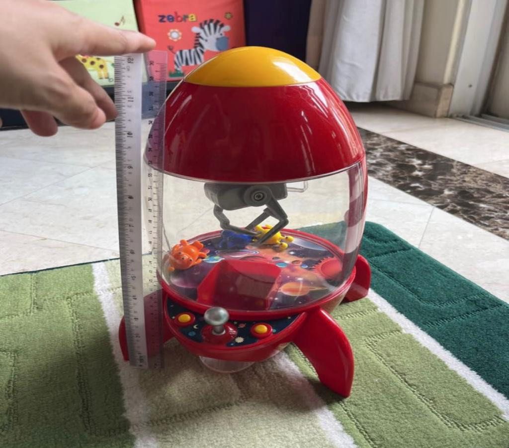 Rocket 2025 claw machine