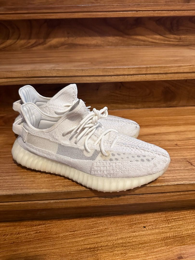 Slightly Used Size 12 Original Yeezy 350 V2 Triple White For Sale