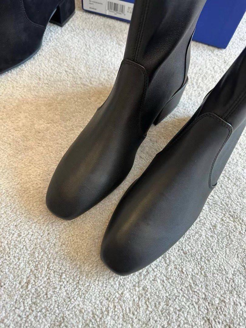 Stuart weitzman deals accordion black