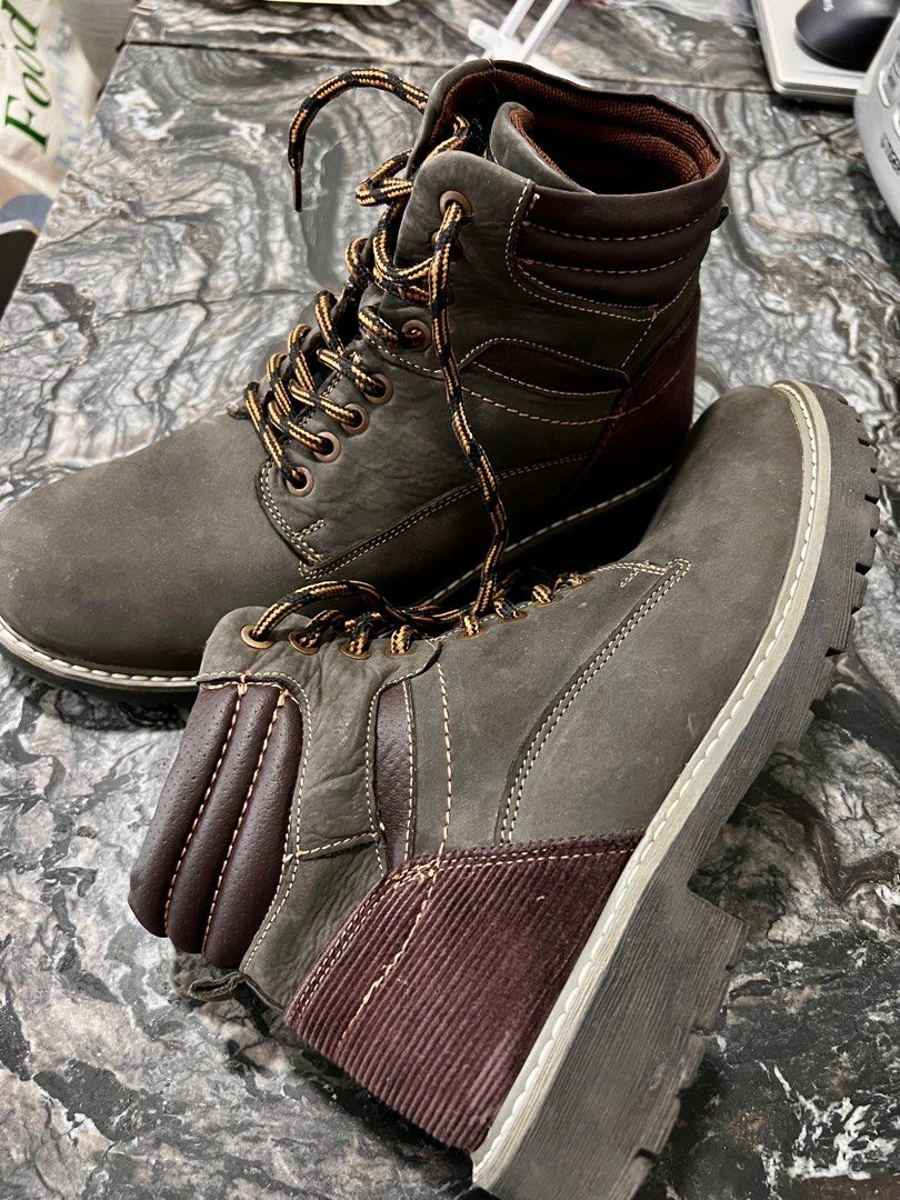 Superdry Men s Boots Men s Fashion Footwear Boots on Carousell
